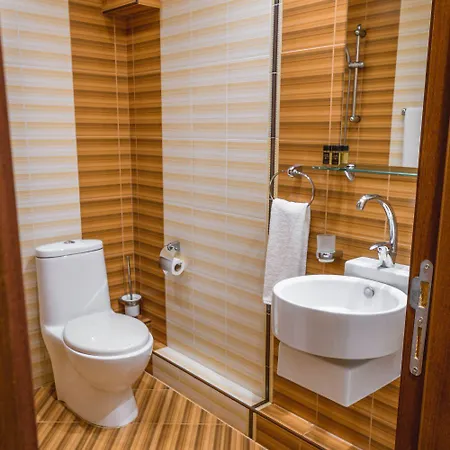 Eleganza Family - Free Parking Hotel Sofia